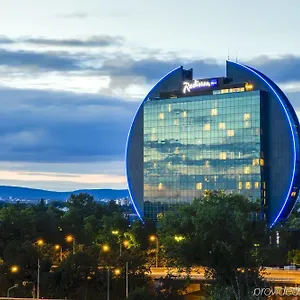 מלון Radisson Blu Frankfurt, פרנקפורט